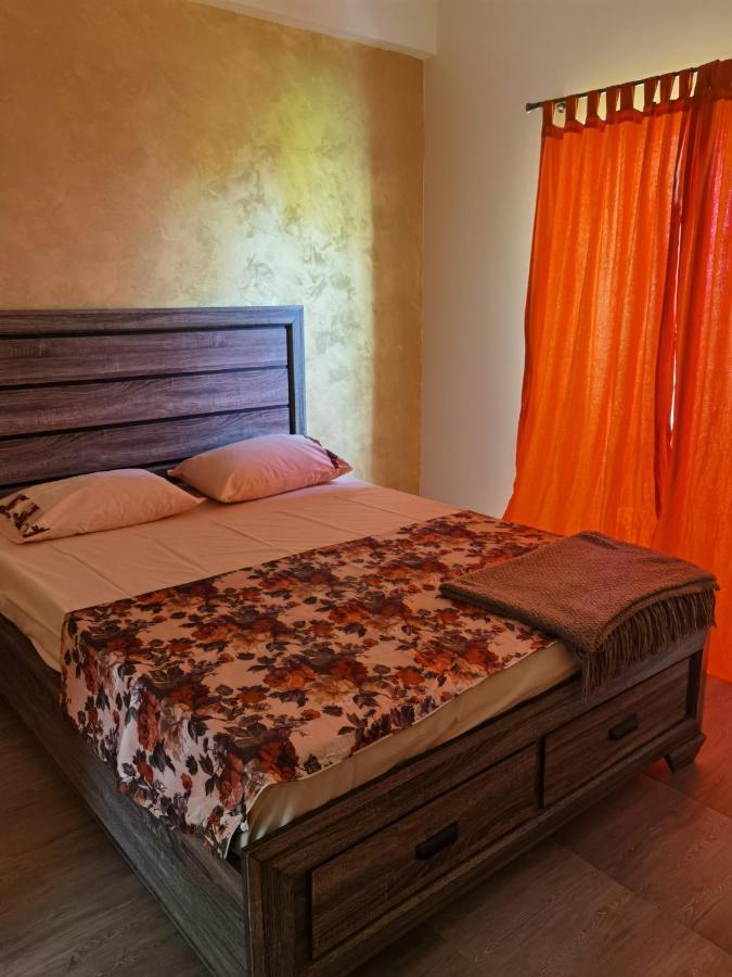 Milan Rooms Κονστάντζα Εξωτερικό φωτογραφία