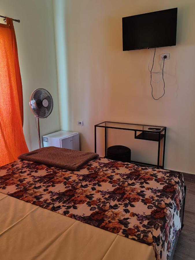 Milan Rooms Κονστάντζα Εξωτερικό φωτογραφία