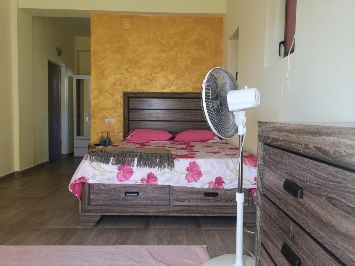 Milan Rooms Κονστάντζα Δωμάτιο φωτογραφία